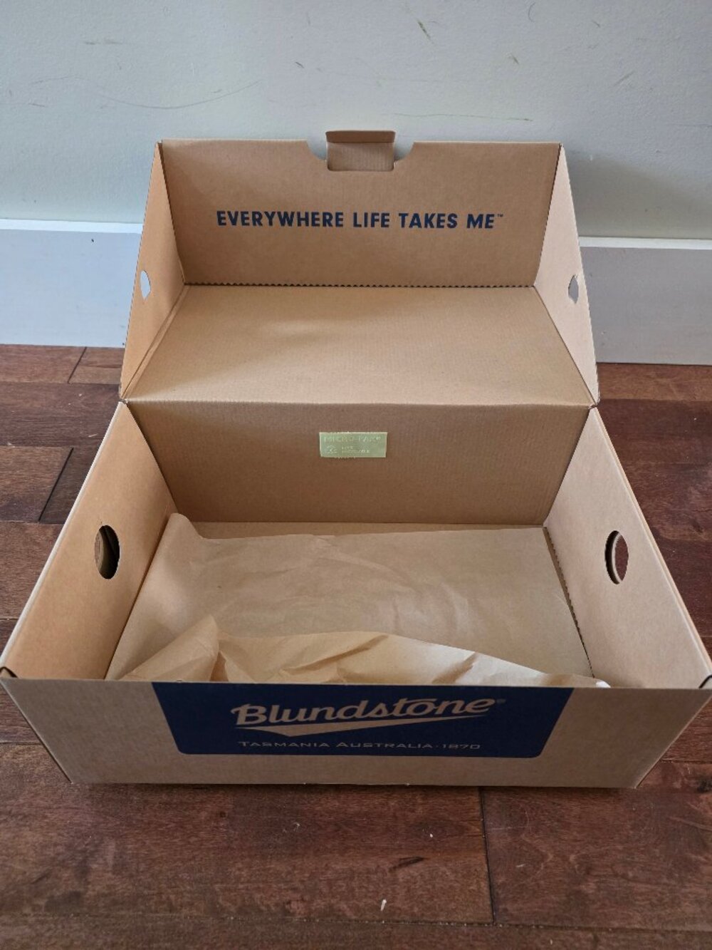 Blundstone Box - Picture 5 of 6